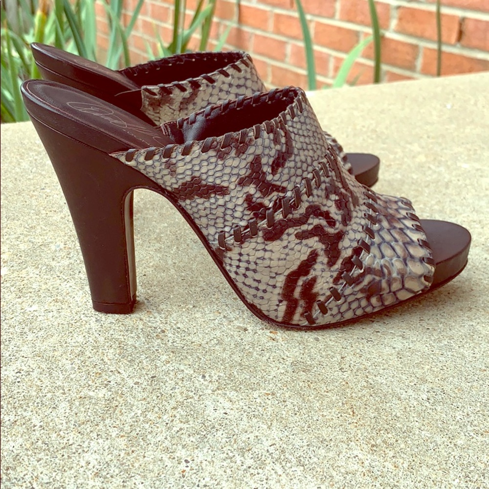 Donald J. Pliner leather snakeskin mules size 7.5